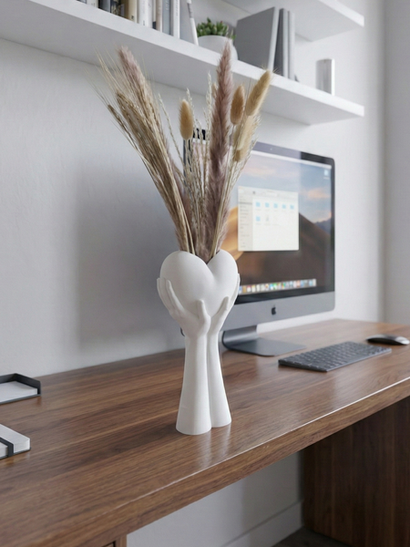 Heartlift Vase