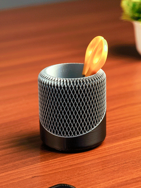 LayerStory NeoMesh Desk Organizer – Two-Tone Cylindrical Pen Holder